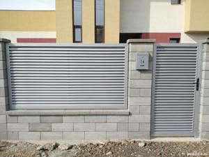 Porti  model Jaluzea