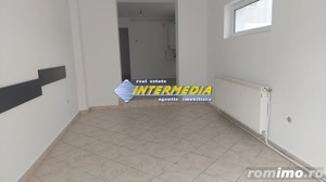 Spatiu comercial 30 mp de inchiriat in Alba Iulia Zona CETATE finisat si iber - imagine 2