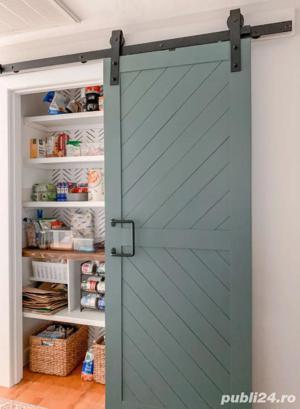 Usa culisanta tip hambar (barn door), pret accesibil - imagine 6