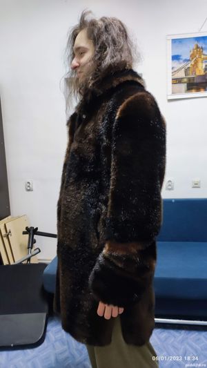 Haina blana nurca - imagine 4