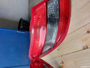 Lampă spate mercedes C250 - imagine 3