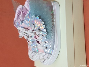  Sketchers Twinkle Toes - imagine 2