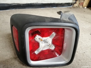lampa spate st jeep Renegate - imagine 2