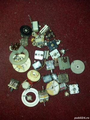 Tranzistori piese radio vechi germaniu colectie IPRS Baneasa Bucuresti ASZ AD Tehnoton amplificator  - imagine 2