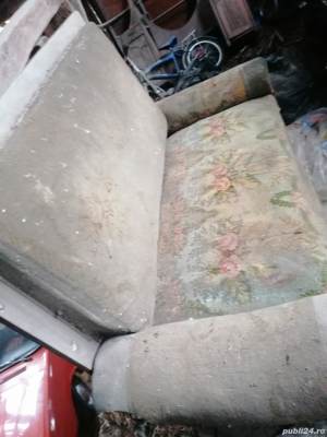 Sofa veche tapiserie de plus - imagine 2