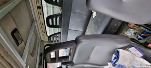 Dezmembrez iveco dayli 2.3/an 2003 - imagine 5