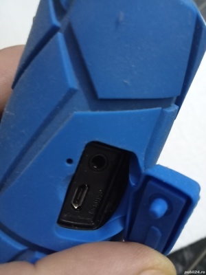Boxa portabila ,Bluetooth ,USB. - imagine 4