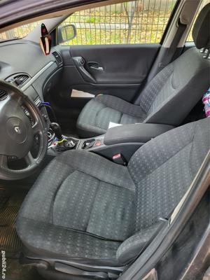 Renault Laguna 1.6 16V - imagine 2