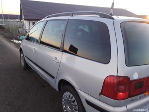 Vând Sharan 2003 motor 1.9 tdi. 115 cp, cod motor auy,7 locuri,cârlig remorcare.Relatii   . - imagine 5
