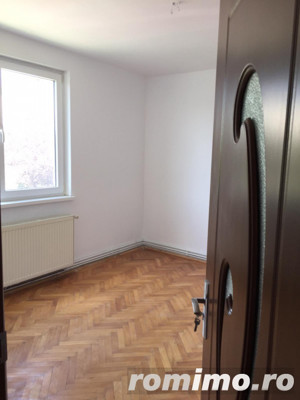 Apartament cu 2 camere de vanzare, etaj intermediar, Dealul Florilor - imagine 2