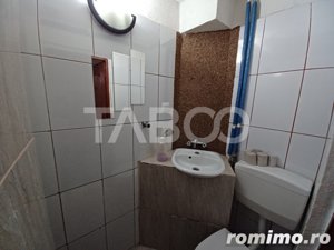 Casa de vanzare cu 10 camere si 26 de paturi Piata Cluj Sibiu - imagine 10