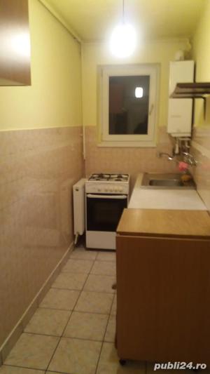 Vand apartament cu 2 camere - imagine 2