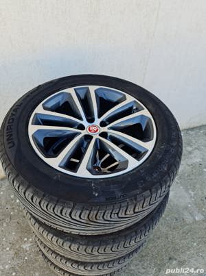 Jaguar F-Pace R-Sport AWD,2018, panoramic, impozit mic,2 seturi roti  - imagine 6