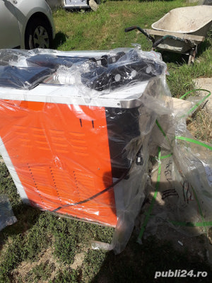 Masina de inghetata profesionala 2200w-220v,noua-Italy