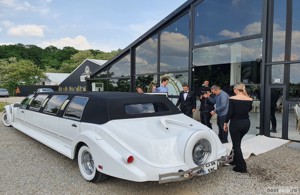 Limuzina Excalibur SUA, epoca, vintage, evenimente, nunti, petreceri     - imagine 6