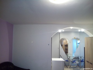 Meseriaș execut orice tip de renovări (gresie, rigips, zugrăveli, parchet, zidarii, etc) - imagine 2