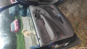 Dezmembrez Chrysler Grand Voyager 2.5CRD an 2005 - imagine 10