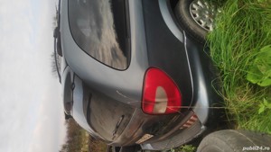 Dezmembrez Chrysler Grand Voyager 2.5CRD an 2005 - imagine 3