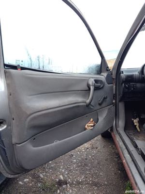Dezmembrez Opel Corsa Enjoy 1.2i benzina an 1994 - imagine 4