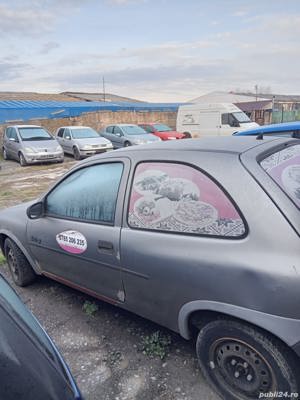 Dezmembrez Opel Corsa Enjoy 1.2i benzina an 1994 - imagine 3