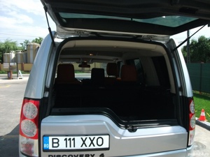 Land Rover Discovery 4 an 2011 - imagine 10