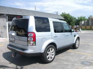 Land Rover Discovery 4 an 2011 - imagine 9
