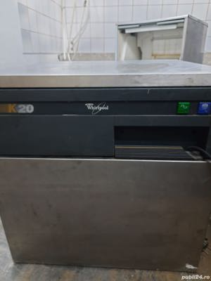 Mașină de ghiață doua bucăți  - imagine 2