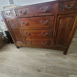 Vand mobila antichitate 120 ani