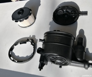 Corp filtru de motorina cu pompă de amorsare Saboți frână Rolă întinzăt Peugeot Partner 1,9 diesel  - imagine 2