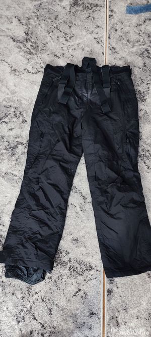 Pantaloni schi