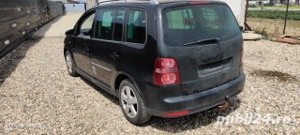 Dezmembram volkswagen touran facelift - imagine 2