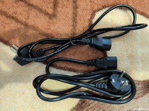 Cabluri PC  x2   -  15 Lei                               