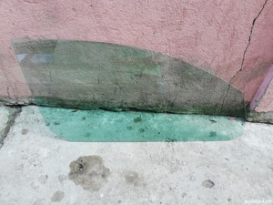 geam usa fata dreapta vw golf 5 varianta 3 usi