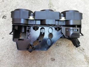 panou comenzi ac incalzire scaune vw golf 5 - imagine 3