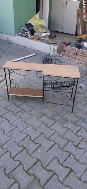 Vand Suport de flori si ziare