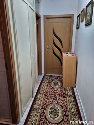 2 camere etajul 2 centrala proprie mobilat si utilat Girocului langa Spitalul Judetean - imagine 5