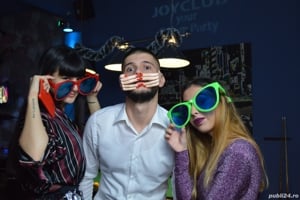 150 lei/h Cabina foto All Inclusive / PhotoBooth / Evenimente - imagine 10