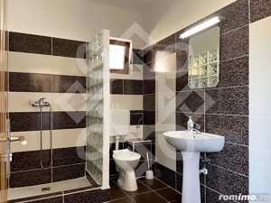 Pensiune cu 7 camere de vanzare in Baile 1 Mai - imagine 6