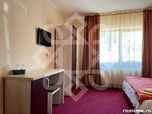 Pensiune cu 7 camere de vanzare in Baile 1 Mai - imagine 4