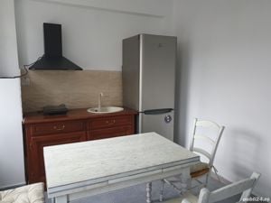 garsonieră /apartament de inchiriat  - imagine 2