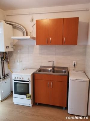 Inchiriez apartament cu 2 camere in zona Soarelui - imagine 2