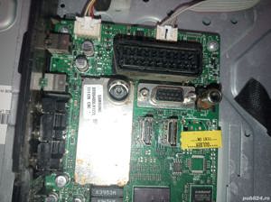 placa de baza vestel 17mb60-4.1 de pe tv Luxor 32xc - imagine 2