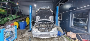 piese / dezmembrez mercedes C220 2001-2005 - imagine 2
