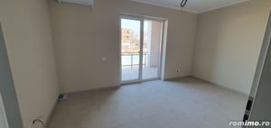 Vând apartament cu 2 camere decomandat în Giroc  - imagine 16