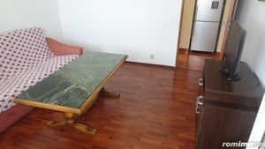 Vand apartament 2 camere in Deva, zona Piata Centrala, decomandat, suprafata utila 47 mp,  - imagine 2