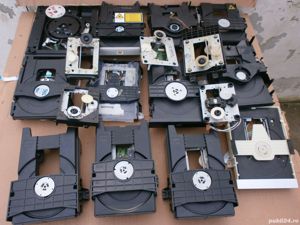 piese componente cd/dvd-uri