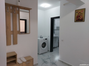Cazare in Regim Hotelier Ap 1 Cam+balcon+loc parcare Brown Luxury (rond Carrefour-Era) - imagine 3