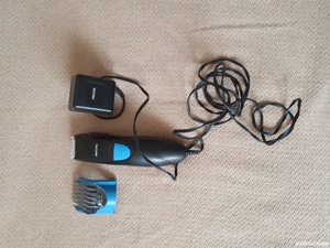 Aparat electric de tuns părul și barba, + PHILIPS + aparat de bărbierit, cu lamele rotative PHILIPS.