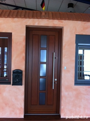 Vand usa de intrare din lemn  - productie Germania 