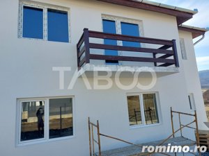 Casa individuala pentru 2 familii 6 camere 720 mp curte Cisnadie - imagine 4